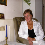 Ludmila, 68 (5 , 0 )