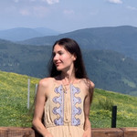 Yulia, 42 (6 , 0 )