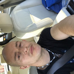 Robert, 43