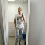 Andrei, 37