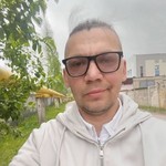 Dmitriy, 44